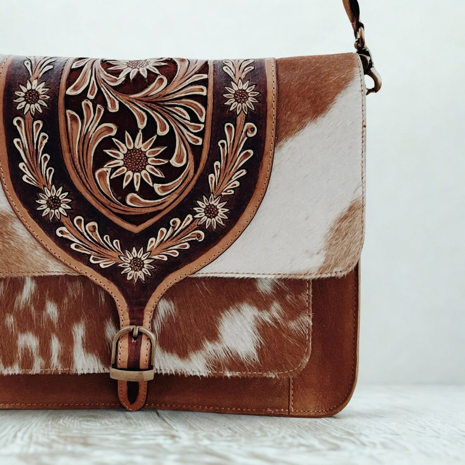 Western Purse, Hand Tooled Leather Purse, Western Tote Bag, Leather Handbag, Conceal Carry Purse, Genuine Leather Cowhide Shoulder Bag