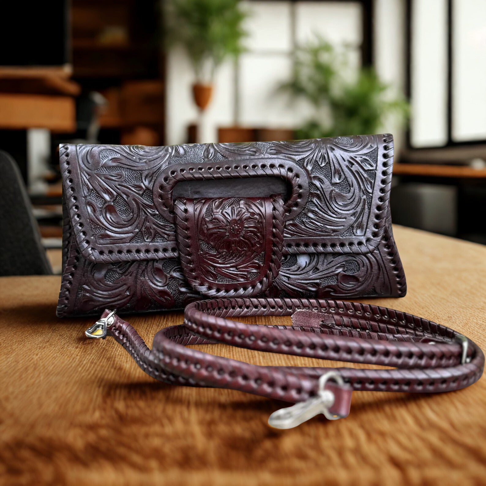 Hand-Tooled Leather Clutch Crossbody Small Bag, Western Boho Style, vintage bag, cowgirl style bag, brown leather bag, Mexican purse