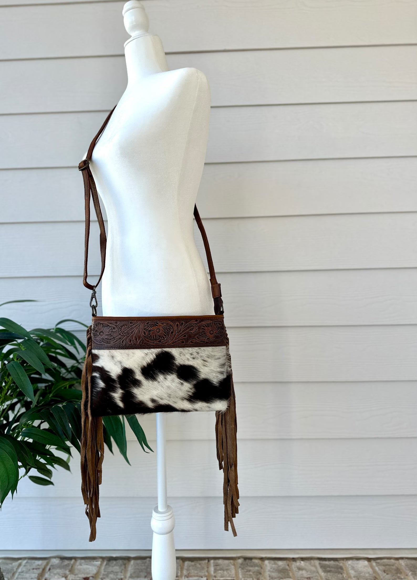 Cowhide Crossbody Bag: Tooled Leather & Fringe - Handmade Western Purse
