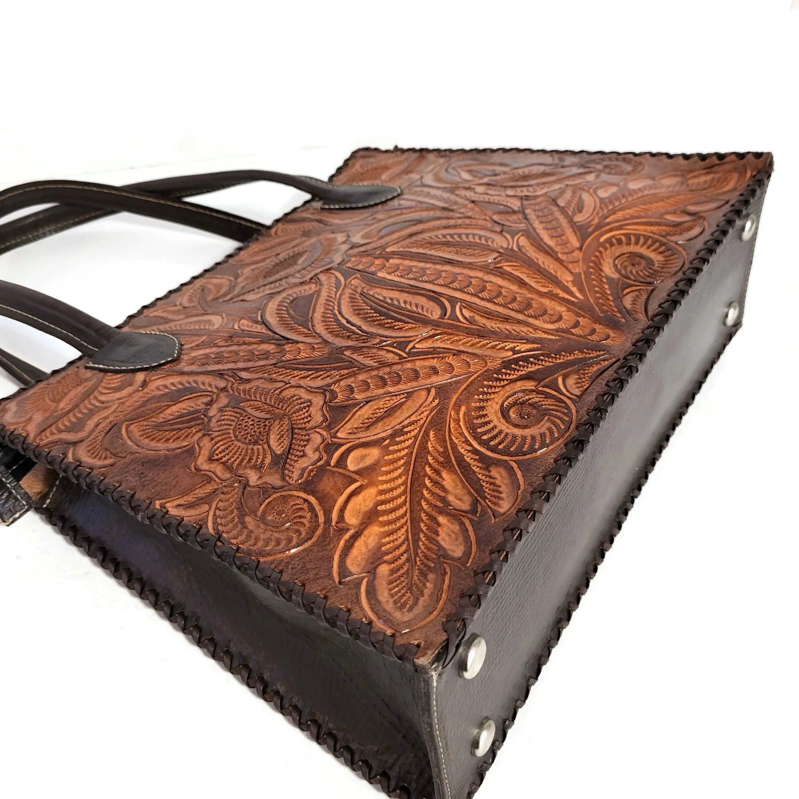 Handmade Tooled Leather Shoulder Bag: Vintage Cowhide Handbag
